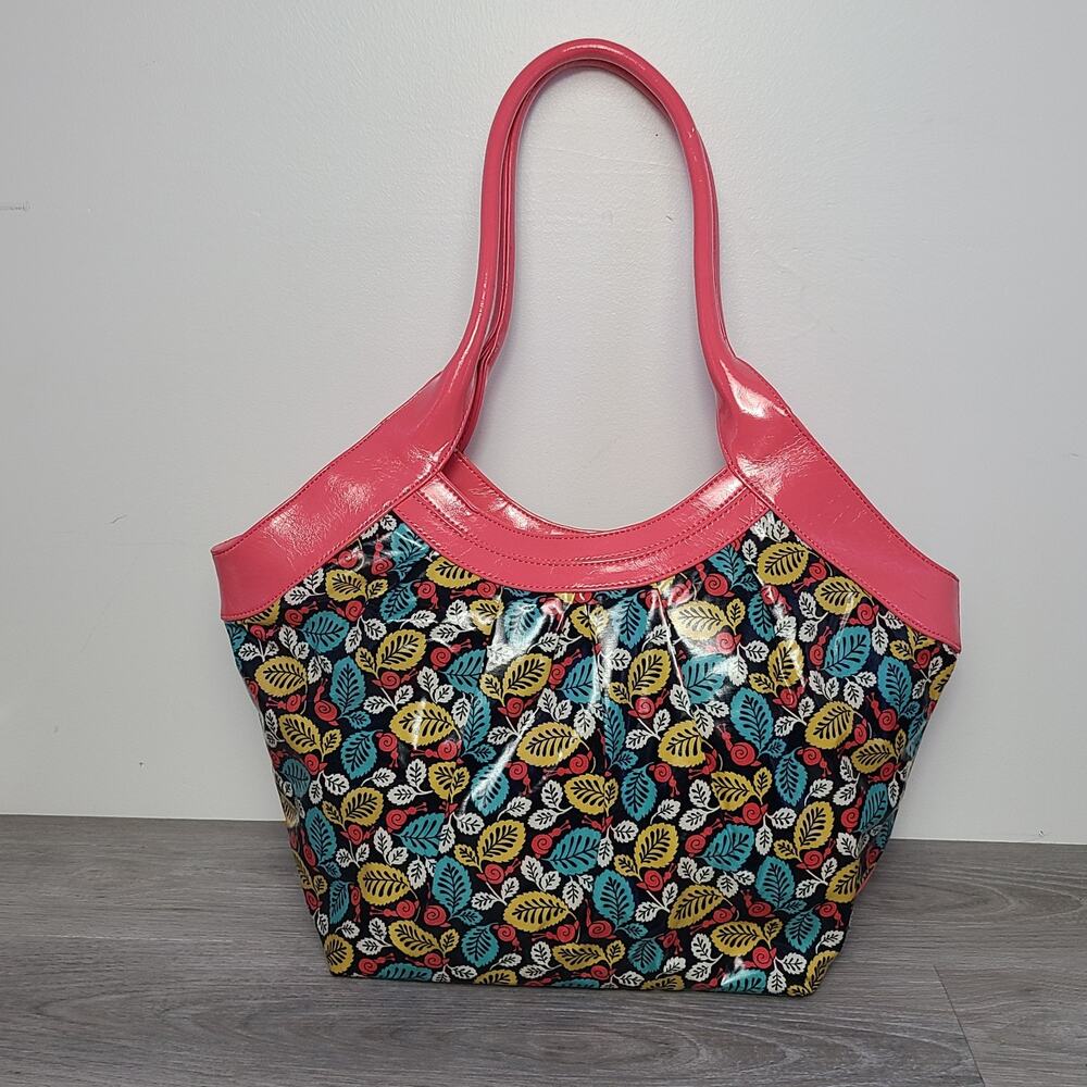 Vera Bradley Frill Collection Tote Bag Pink Snails Blue Yellow Leaves